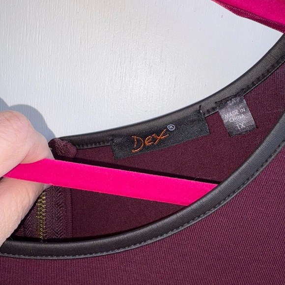 Dex Women's Deep Purple Tunic Top - Picture 2 of 3